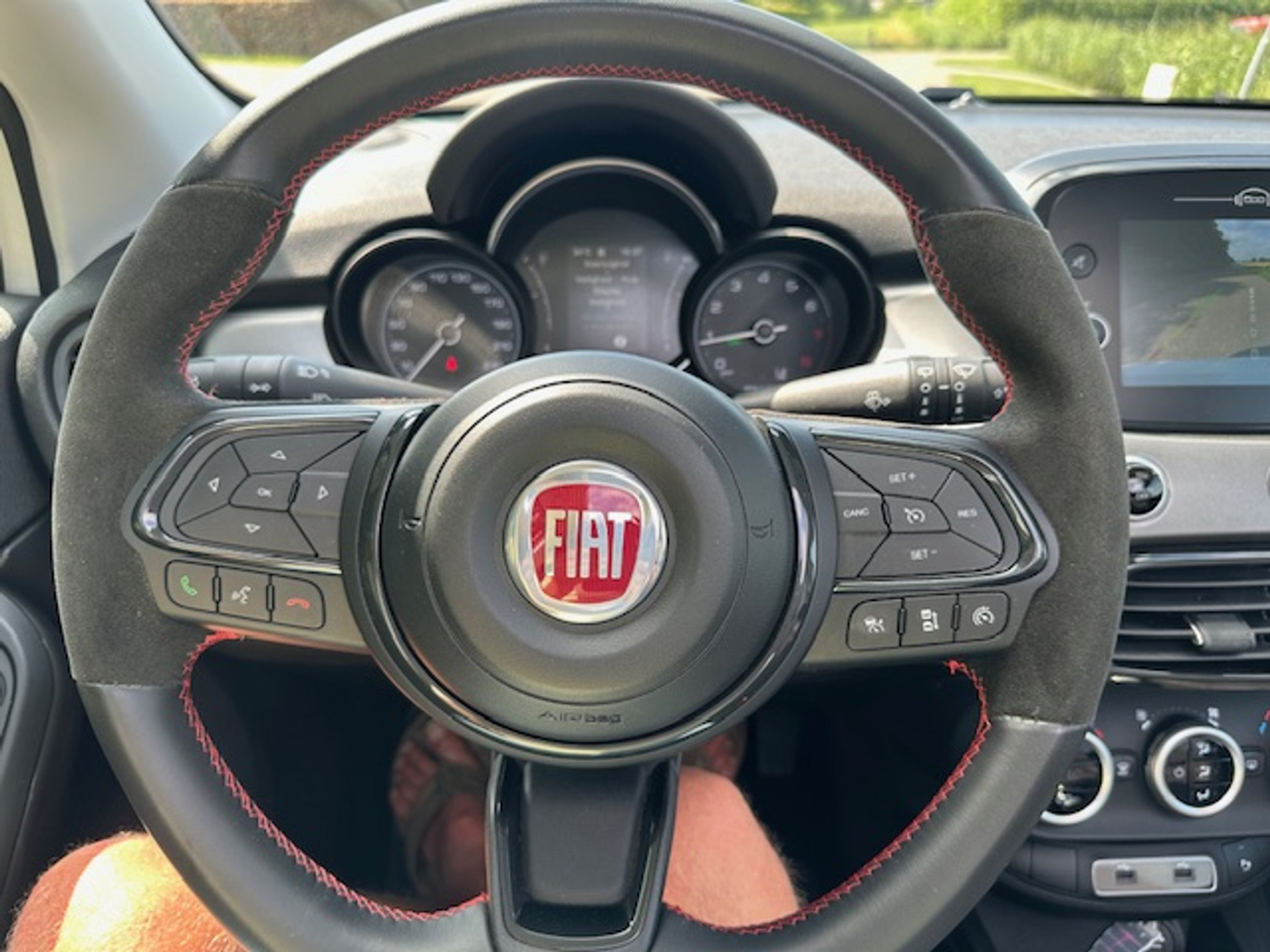 46478903-20.jpg